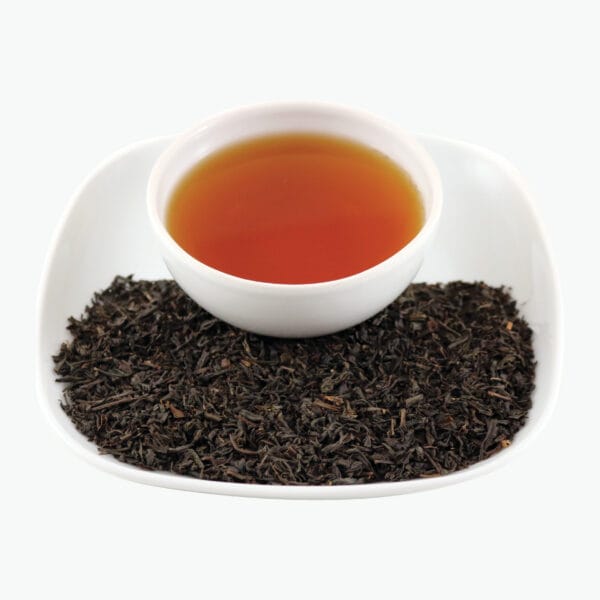 Traditional black Chinese tea with a long tradition. Chinese wood smoke gives this tea its typically strong smoky smell with a hint of dried plums, cinnamon and fine wood.