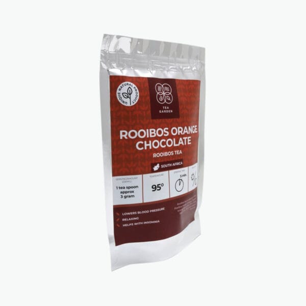 Perfect blend of chocolate and orange flavor in combination with Rooibos Massai tea. Rooibos Massai 58.5%, orange peel, cocoa peel, red pepper, natural aroma.
